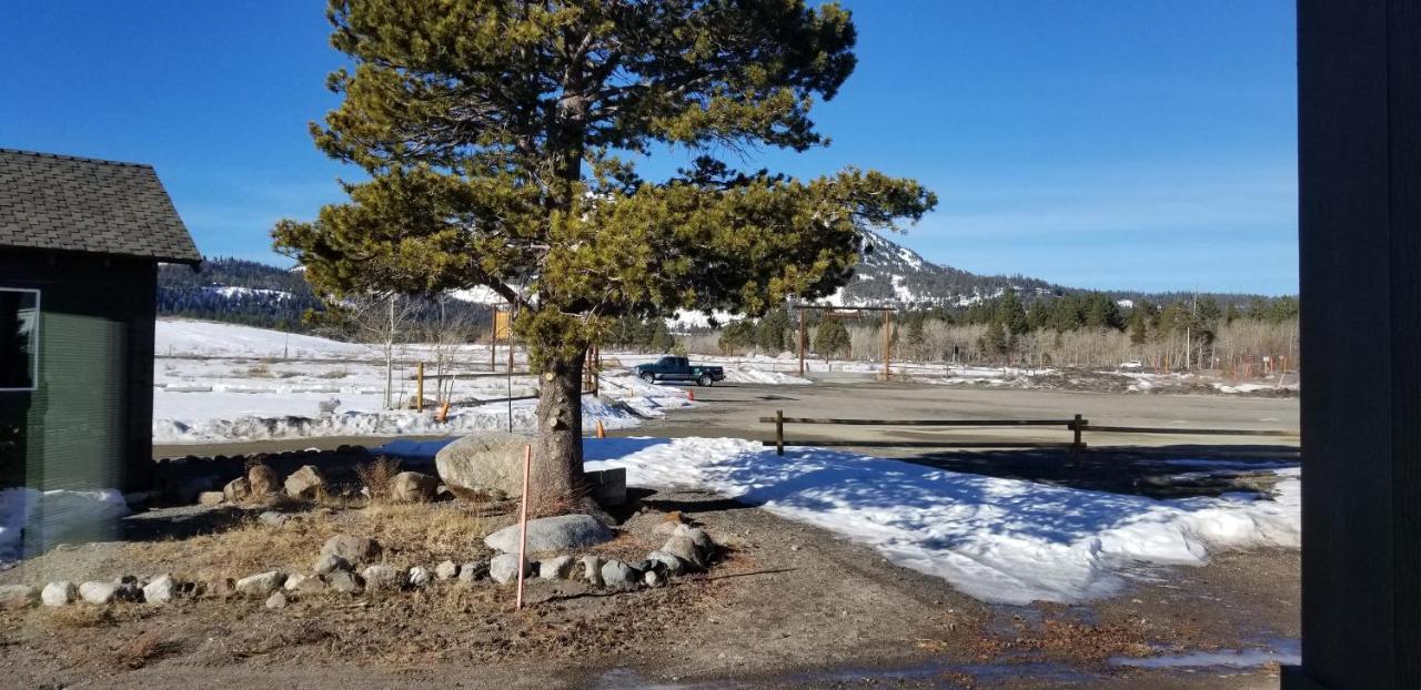 Sierra Meadows Ranch * Mammoth Lakes